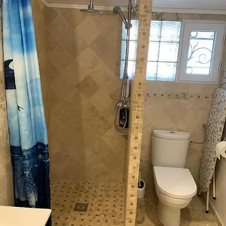 Fredmart Apartment *